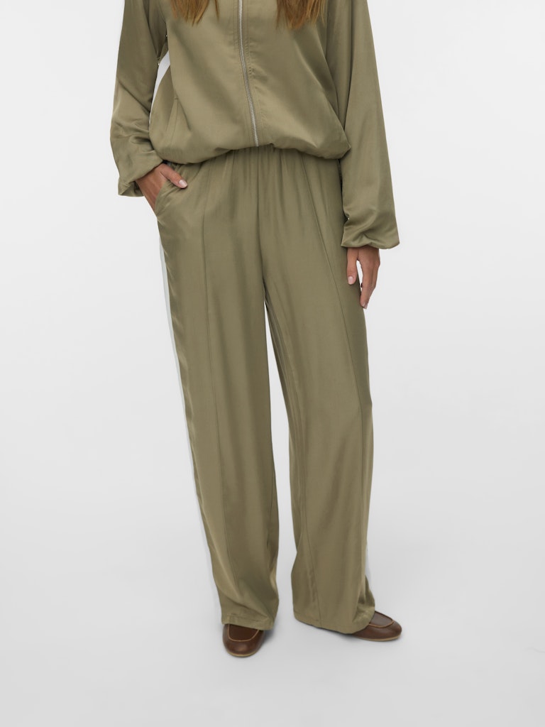 Vmvina Detail Hw Straight Pants Wvn Ga - Groen Dessin