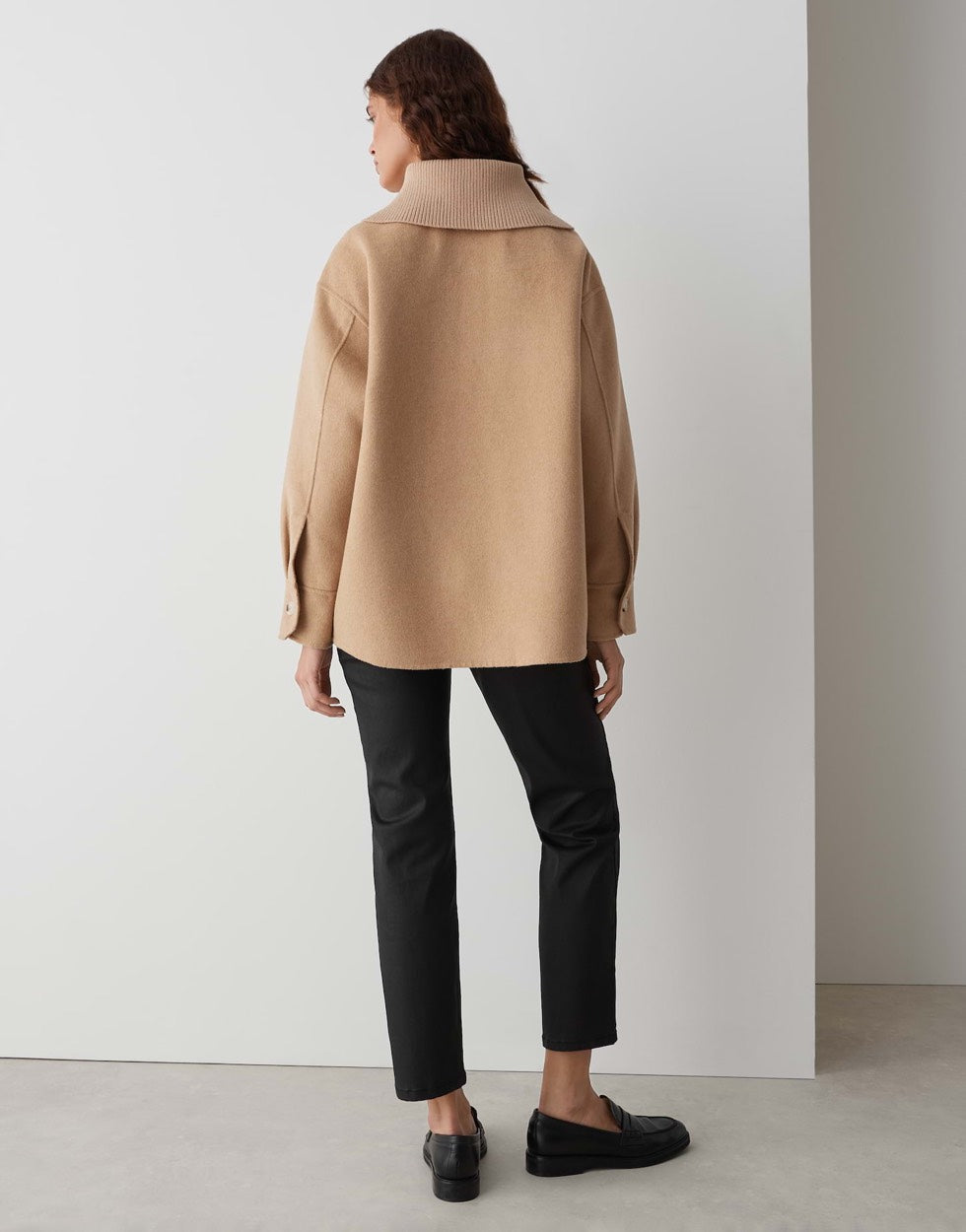 Josia 10458812558375 - Zand