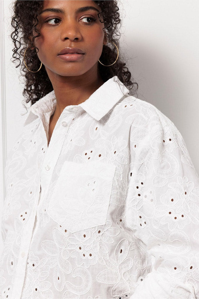 Jitte Broderie Blouse - Off-white