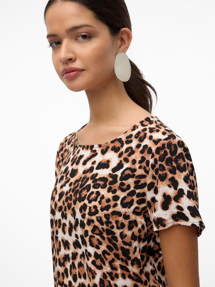 Vmeasy Joy S/s Top Wvn Ga - Bruin Dessin