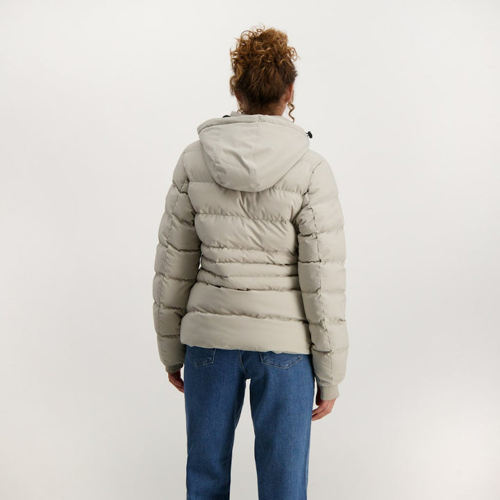 Moyna Polyester  Nylon Poly Sand - Zand