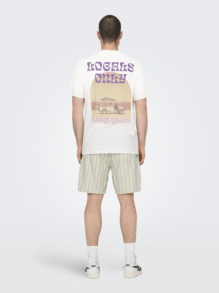 Onskye Reg Photo Ss Tee - Off-white