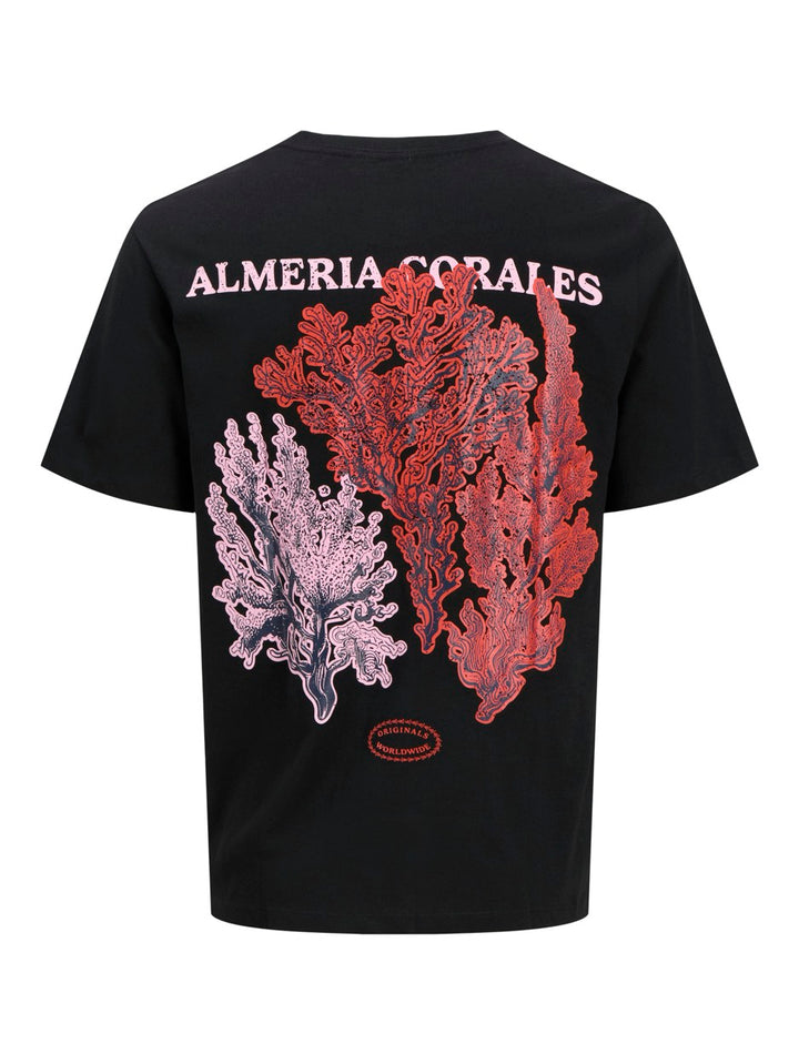 Jorcanggu Illu Tee Ss Crew Neck - Zwart