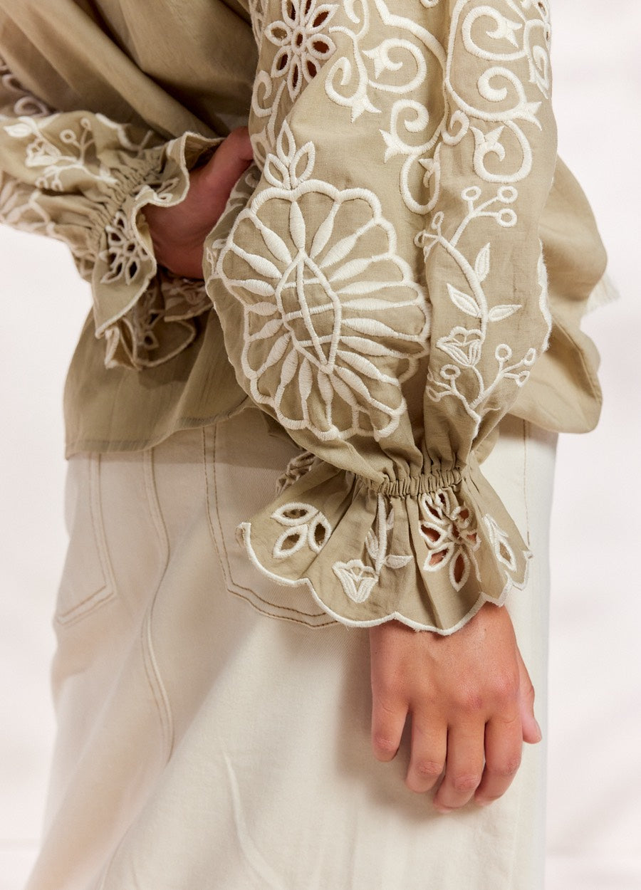 Top Ivory Embroidery - Olijf