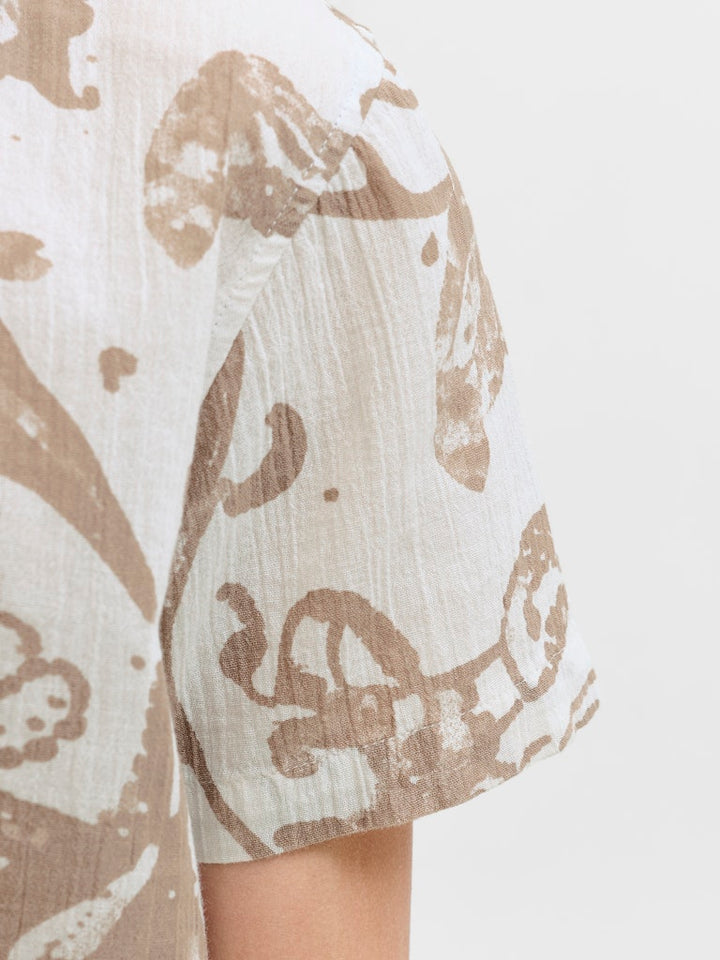 Jormontauk Aop Shirt Ss Jnr - Ecru Dessin
