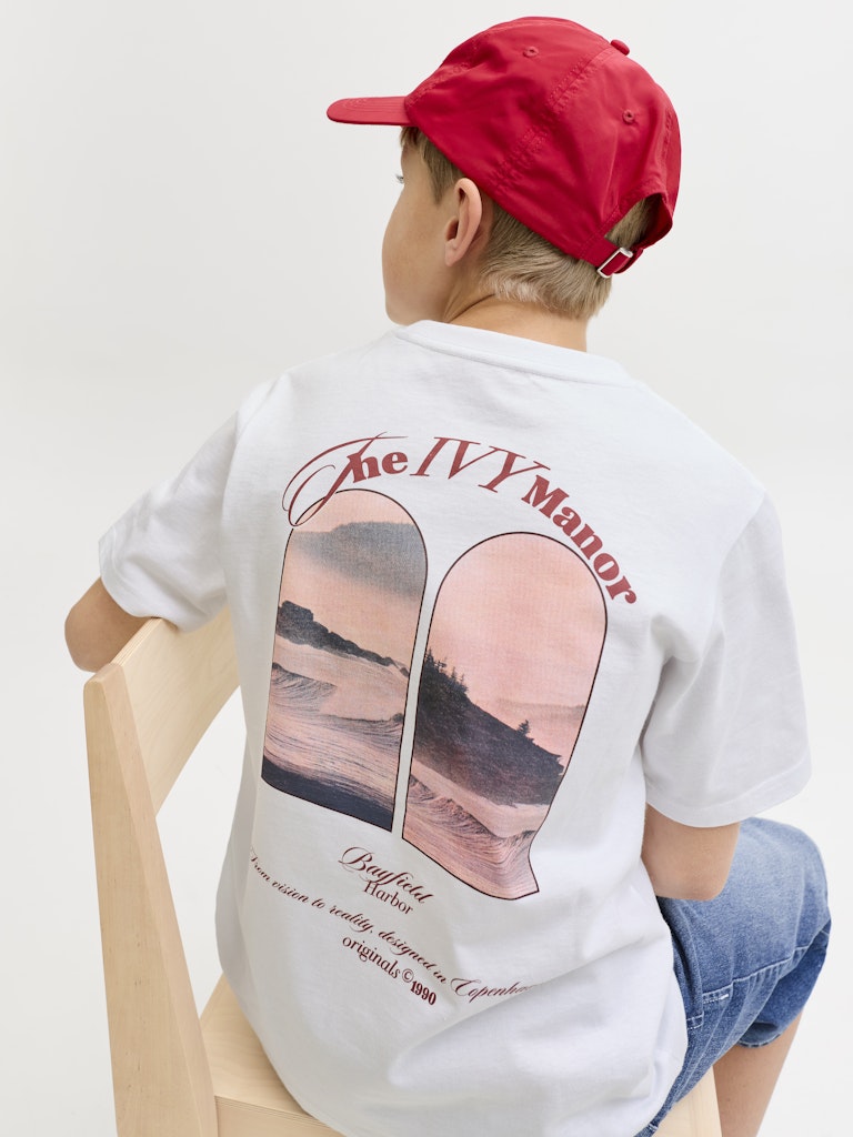 Jormontauk Photo Back Tee Ss Cn Jnr - Wit