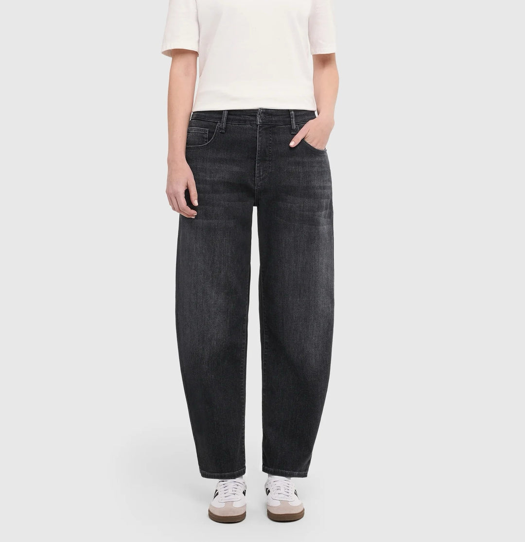 Danni Black - Black Denim