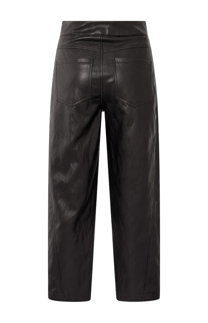Faux Leather Carrot Fit Trouse - Bruin