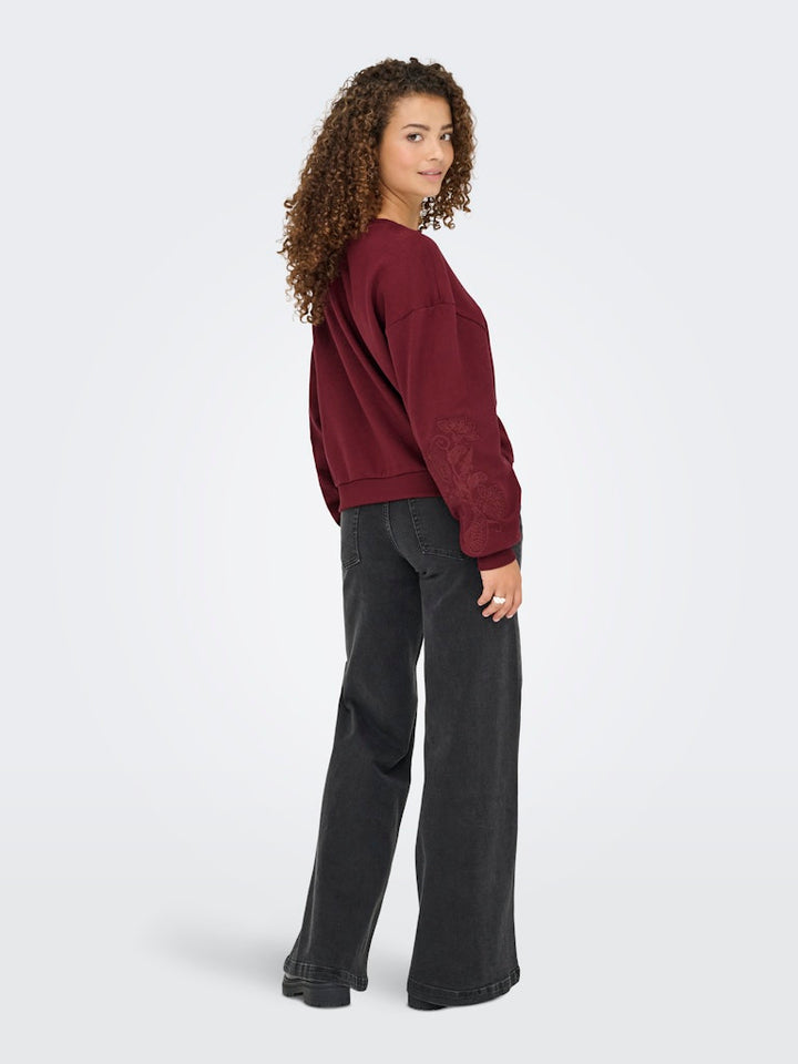 Onlbrooklyn L/s Embroidery Box Swt - Wijnrood