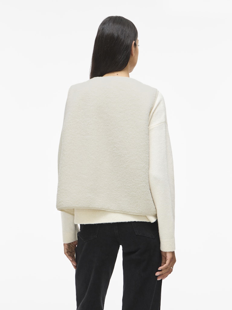Viada Teddy Vest - Off-white
