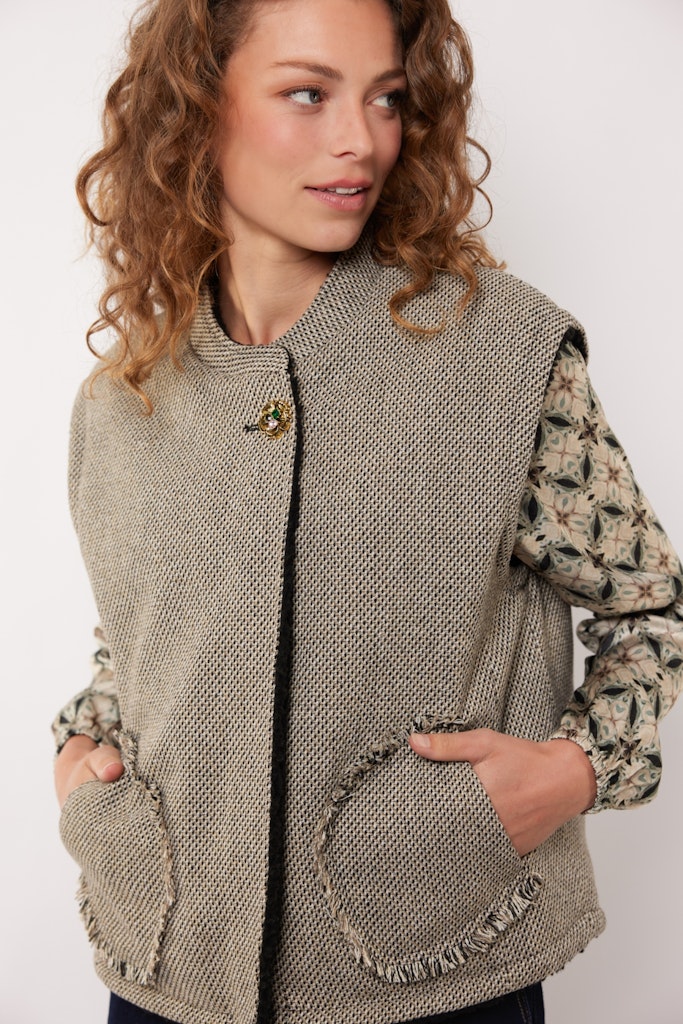 Kamala Gilet##3; 001757 Black/oli - Zwart Dessin