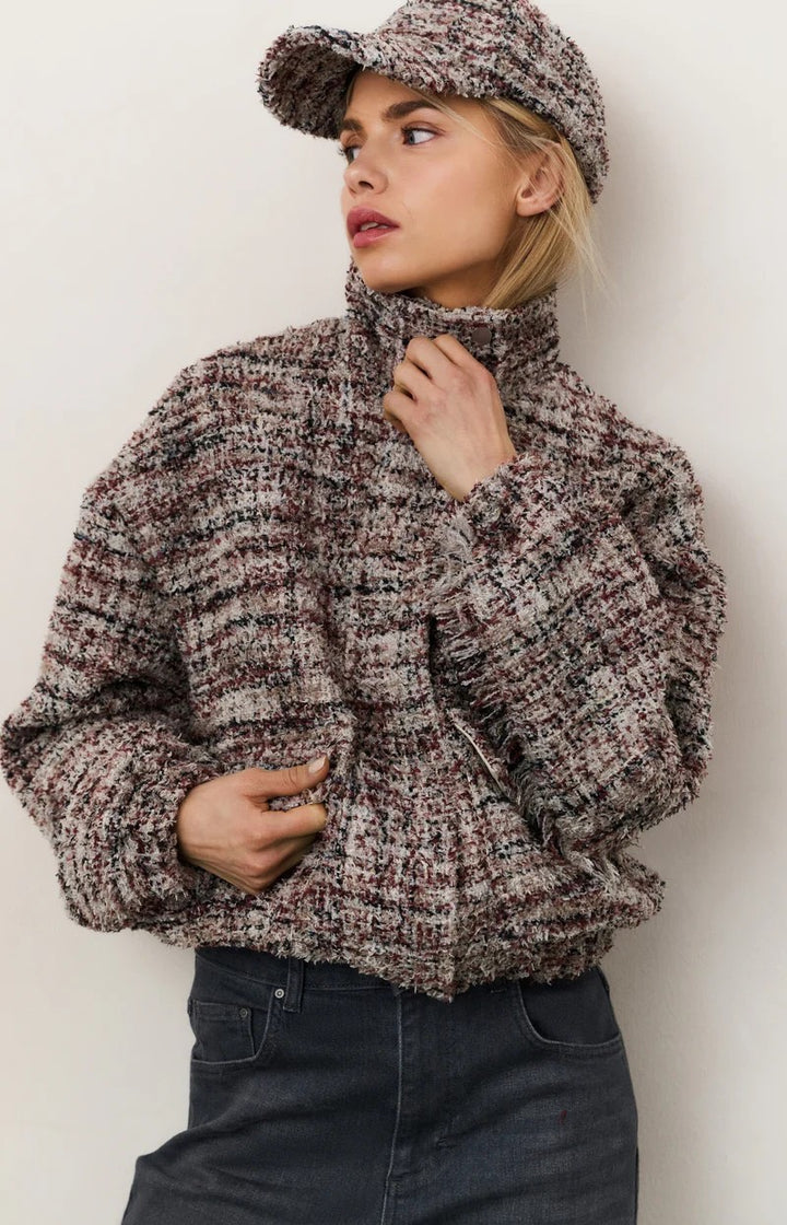 Boucle Jacket With Fringes - Roze Dessin