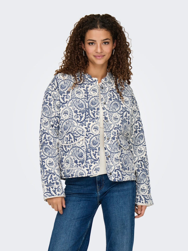 Onlhallie Quilted Jacket Otw Noos - Blauw Dessin