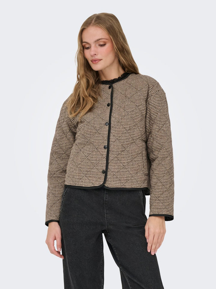 Jdyemery L/s Quilted Shacket Wvn - Bruin Dessin