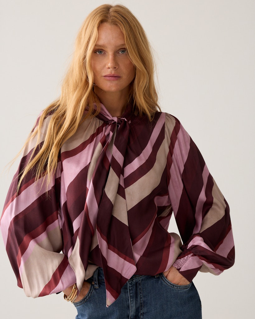 Top Bow Tie Stripe Printed - Rood Dessin