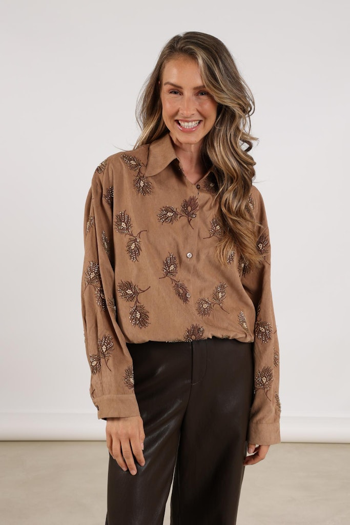 Iris Blouse Embroidery - Camel