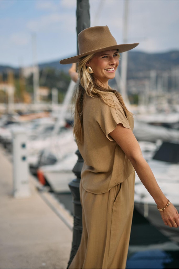 Marlijn Top - Camel