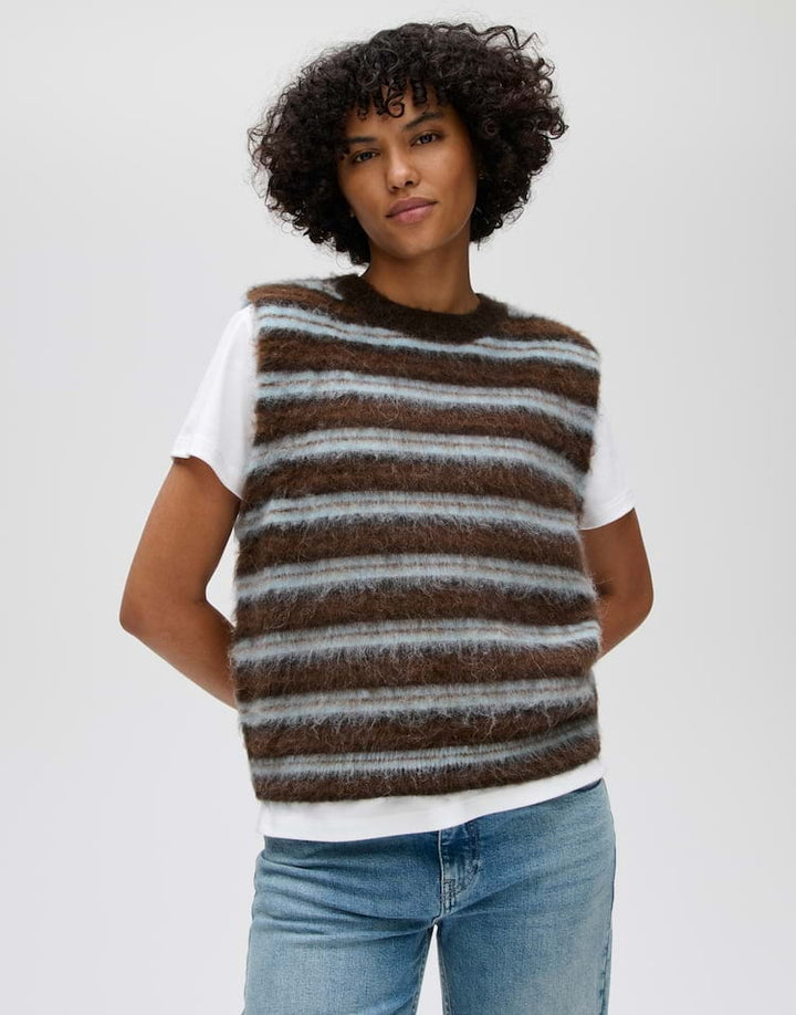Opus Plema 10615014448460 spencer dames bruin dessin