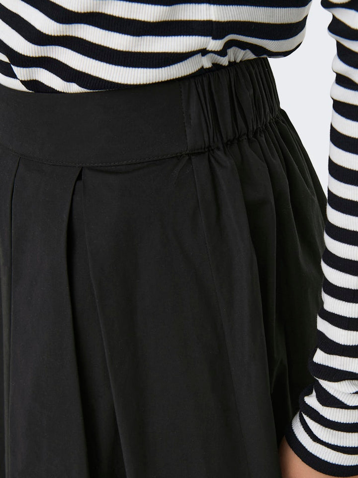 Onlmaila Long Pleat Skirt Ox Wvn - Zwart