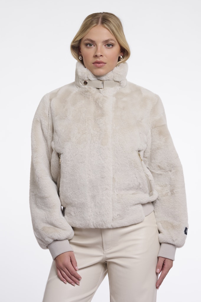 Short Faux Fur Jacket - Beige