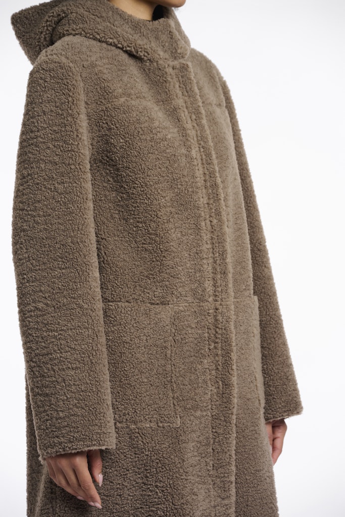Reversible Hooded Coat - Bruin