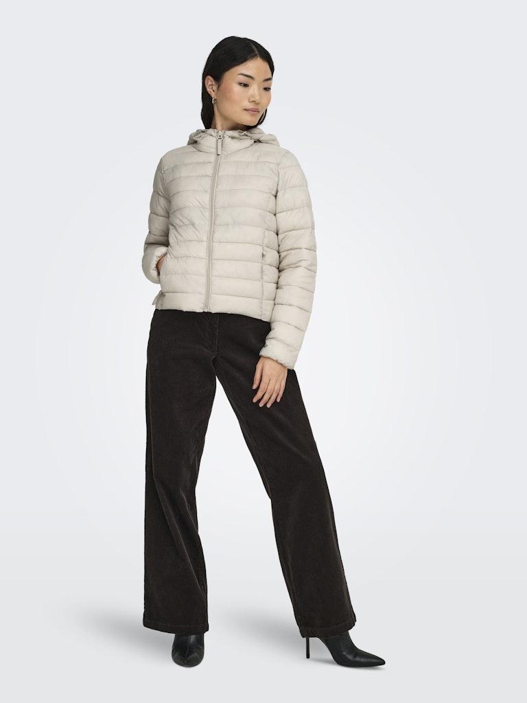 Onltahia Lw Quilted Hood Jkt Noos Otw - Beige