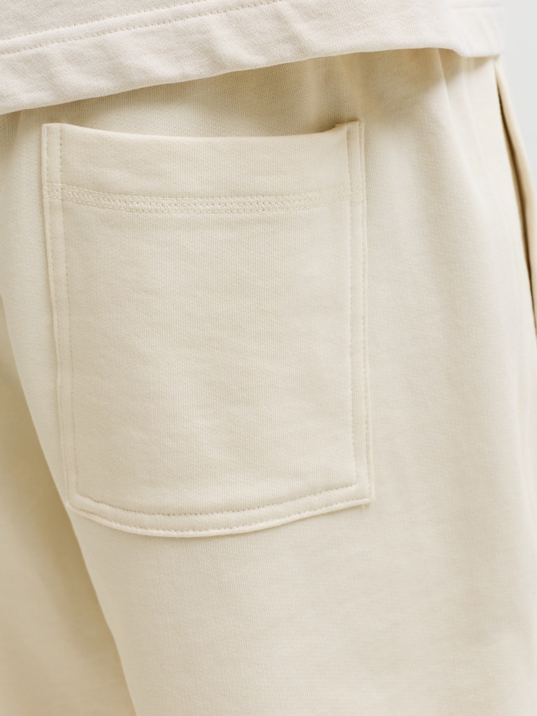Jpstkarl Norrebro Sweat Shorts Reg Sn - Ecru