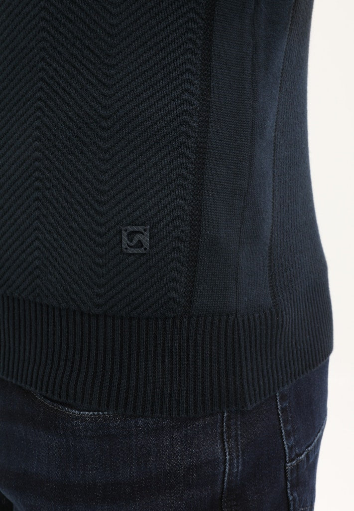 615770 - Navy