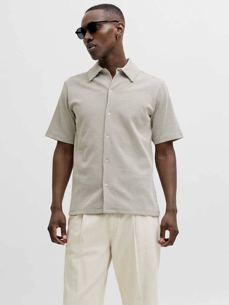 Jprblanoah Ss Shirt Styd Ss26 - Olijf