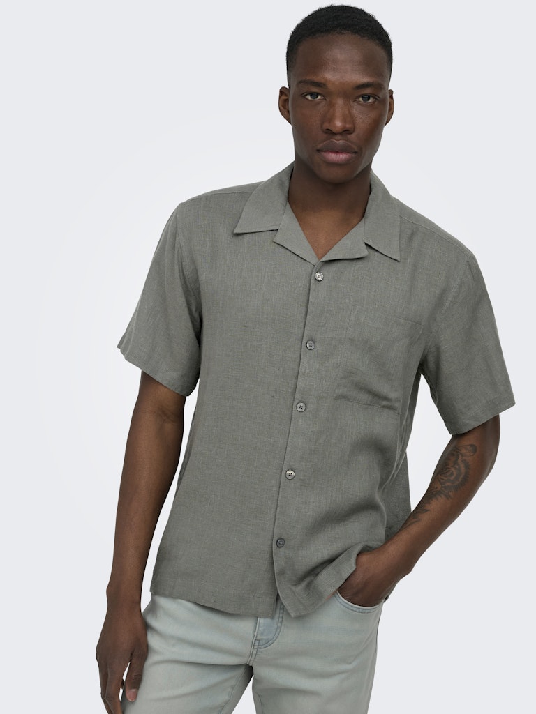 Onslaurence Linen Resort Collar Ss - Donkergroen