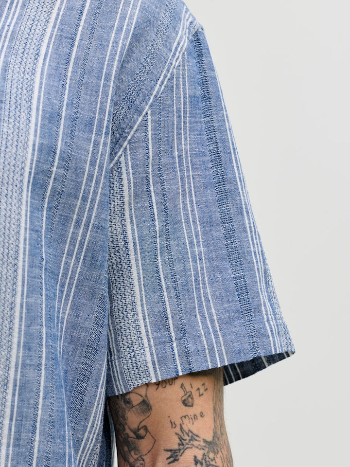 Jprblusummer Lin. Blen Dobby Ss Shirt Sn - Blauw Dessin