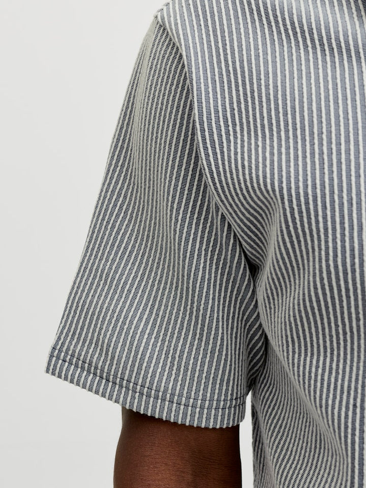 Jprblanoah Ss Shirt Styd Ss26 - Blauw Dessin