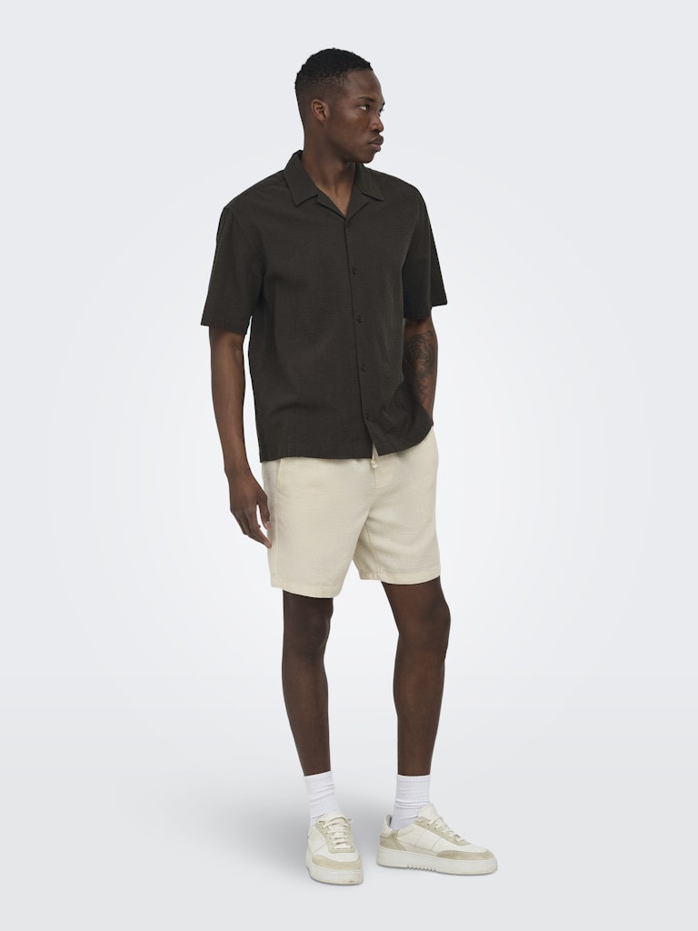 Onscruz Rlx Seersucker Resort Ss Shirt - Bruin