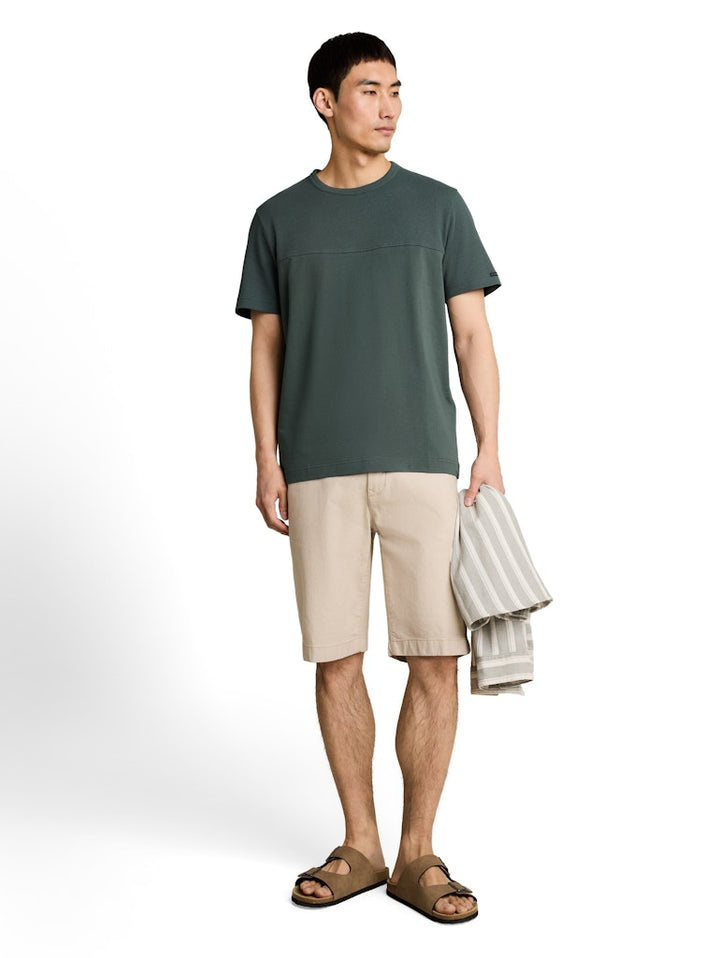 T-shirt Cut And Sue - Olijf