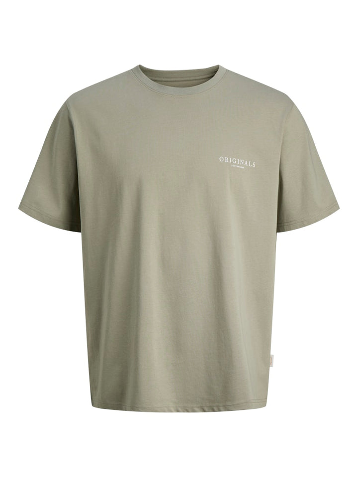Jormontauk Aop Back Tee Ss Crew Neck Sn - Olijf