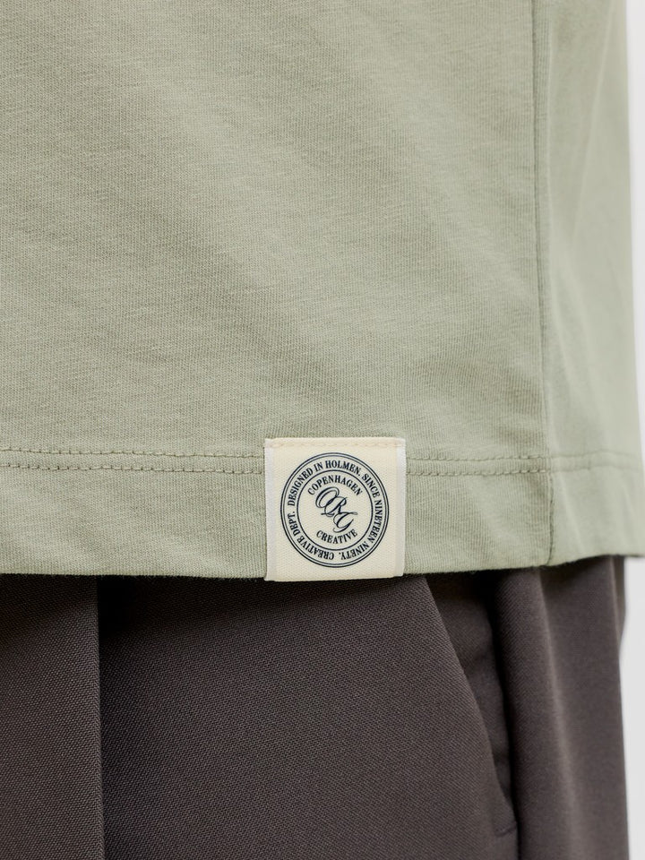 Jorfrederiksberg Monogram Tee Ss Cn Sn - Olijf