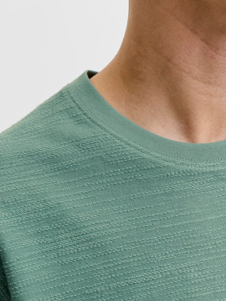 Jprblaemmett Ss Tee - Esmerald
