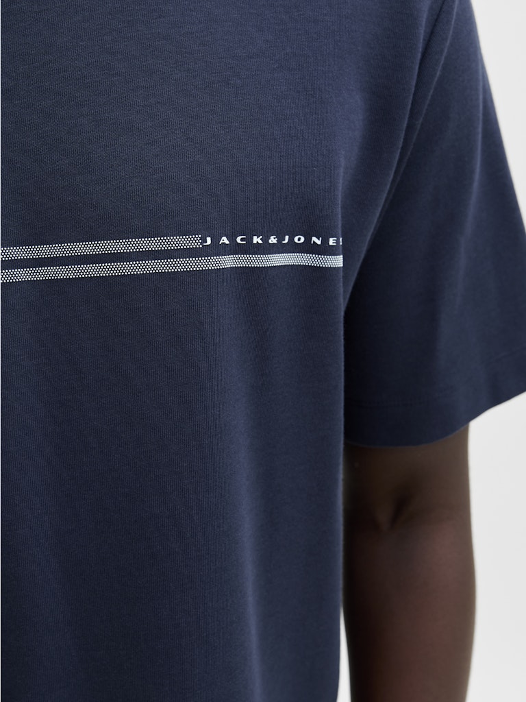 Jcofusion Chest Brand Tee Ss Crew Sn - Navy