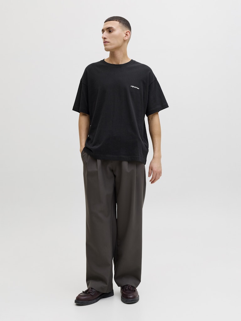 Jormontauk Back Graphic Tee Sscn Ea26 Sn - Zwart