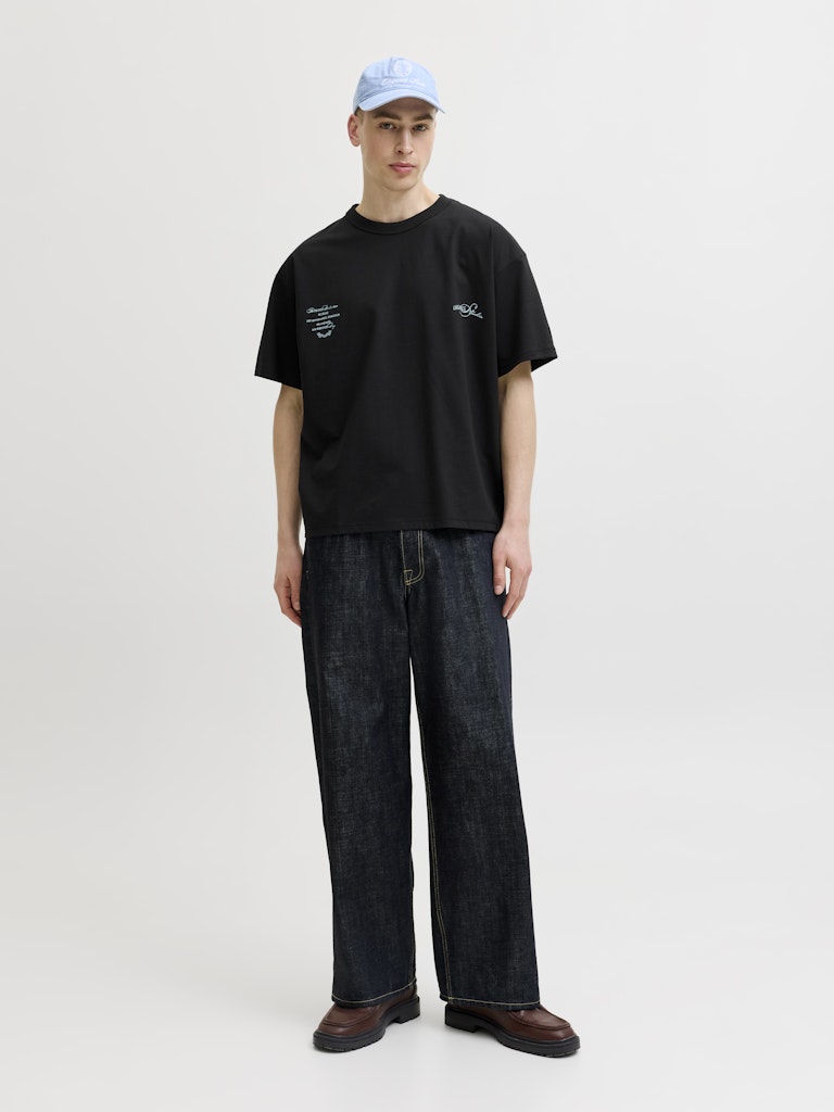 Jorsanremo Typo Tee Ss Crew Neck Ln - Zwart
