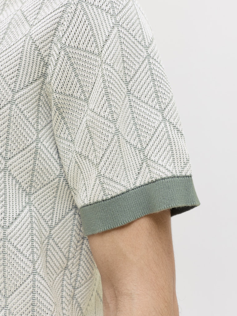 Jprblublake Structure Knit Split Neck Ss - Groen Dessin