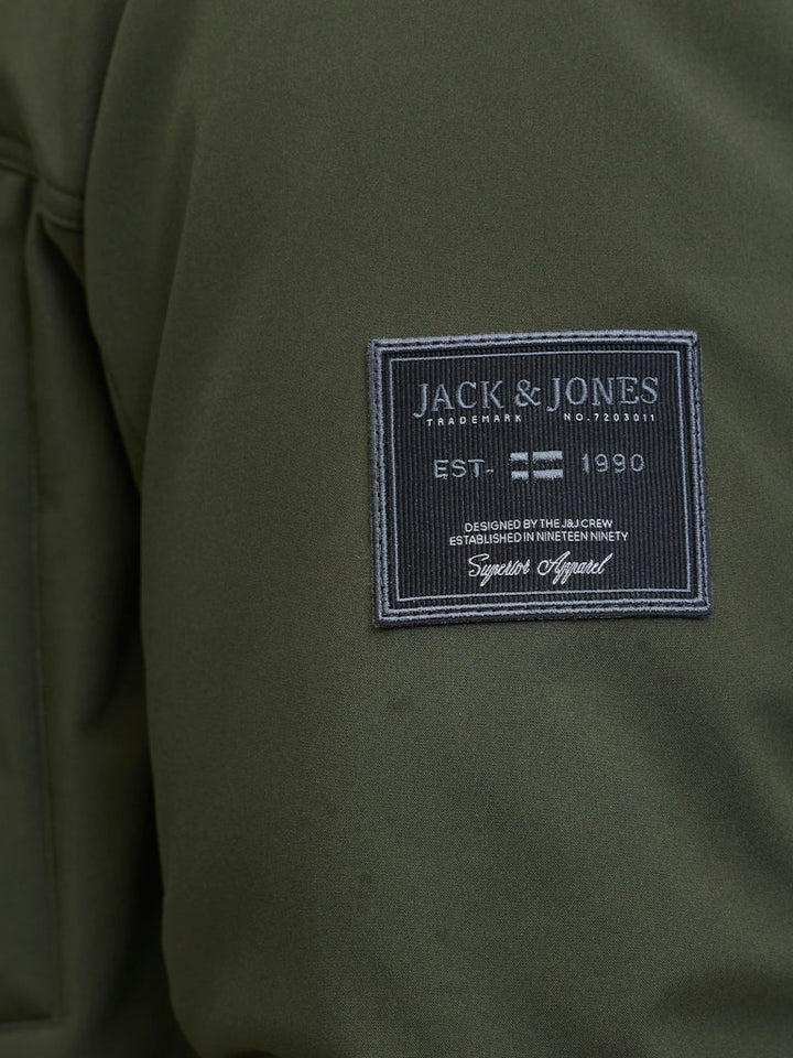 Jjfinn Softshell Parka - Donkergroen