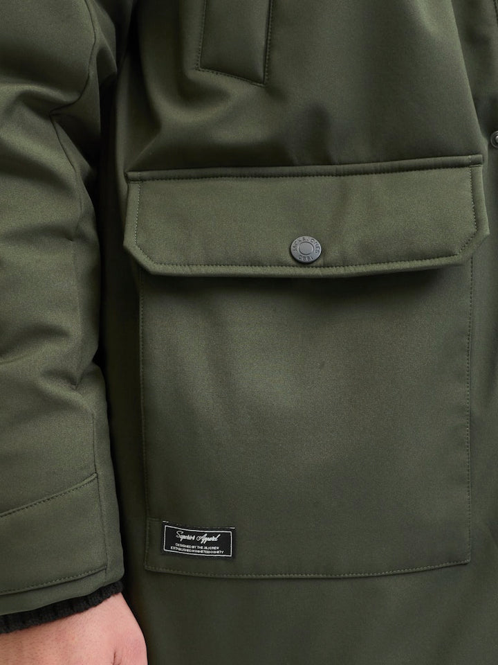 Jjfinn Softshell Parka - Donkergroen