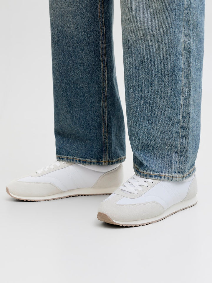 Jfwburton Runner International Campaign - Off-white