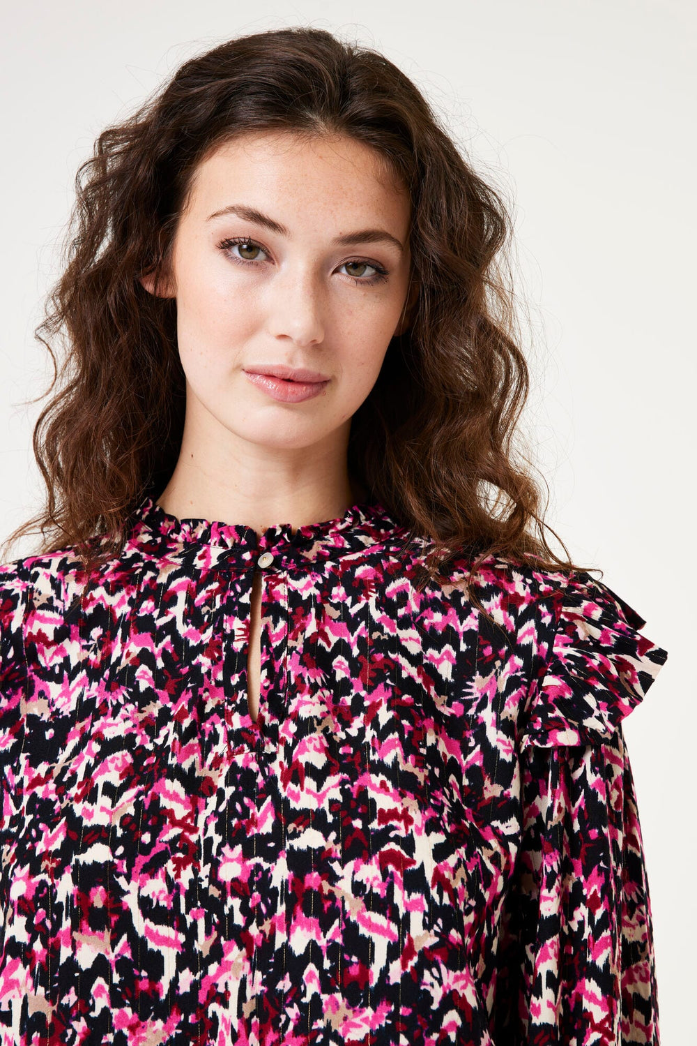 Garcia woman V40230 top l/m dames – roze dessin