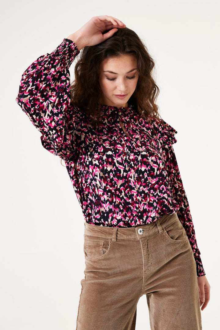 Garcia woman V40230 top l/m dames – roze dessin