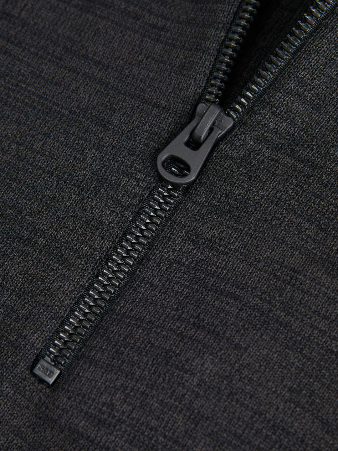Jack & Jones 12270980 mace trui heren zwart