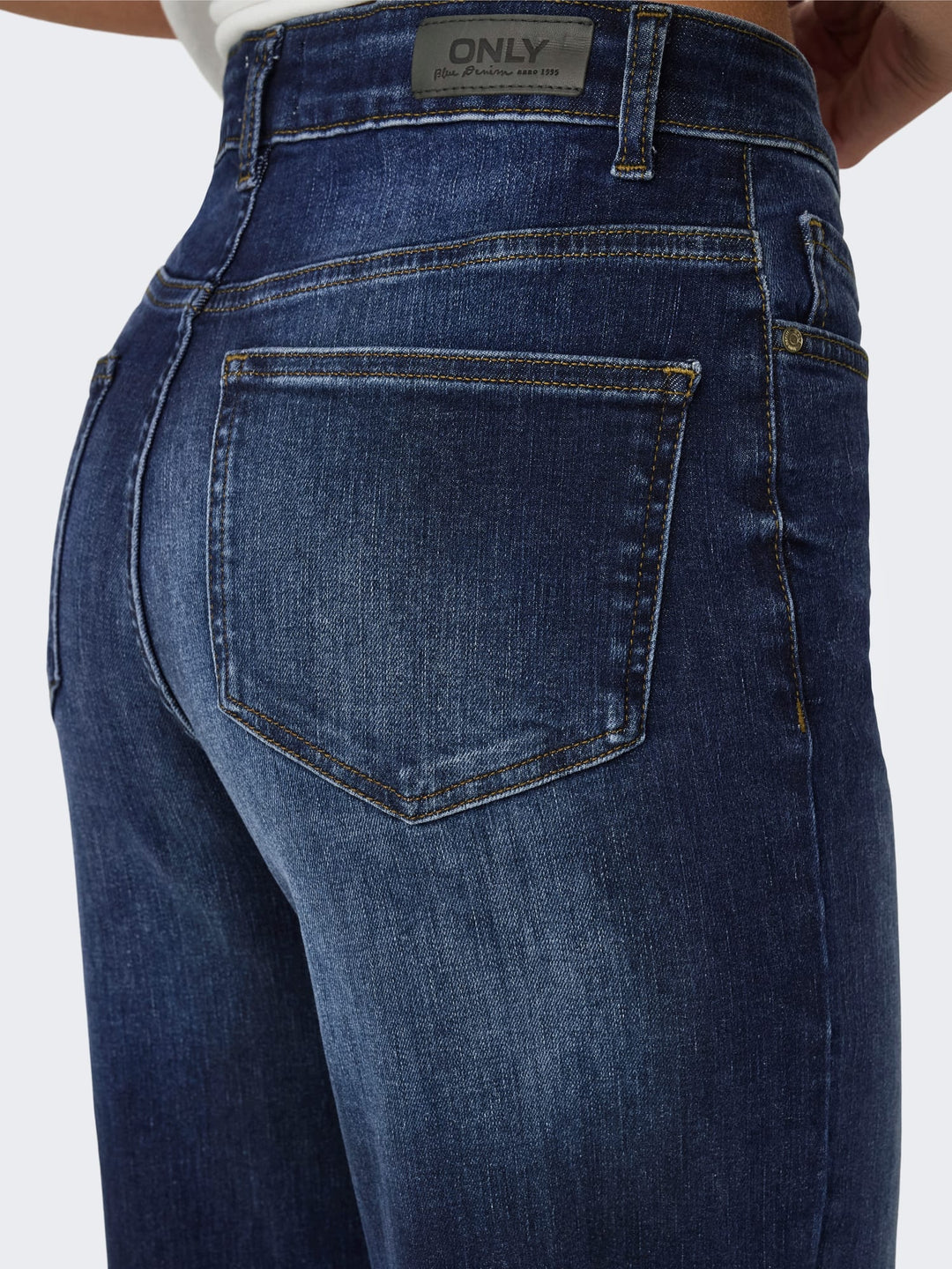 Only 15318405 Madison jeans loose fit blue denim - L32