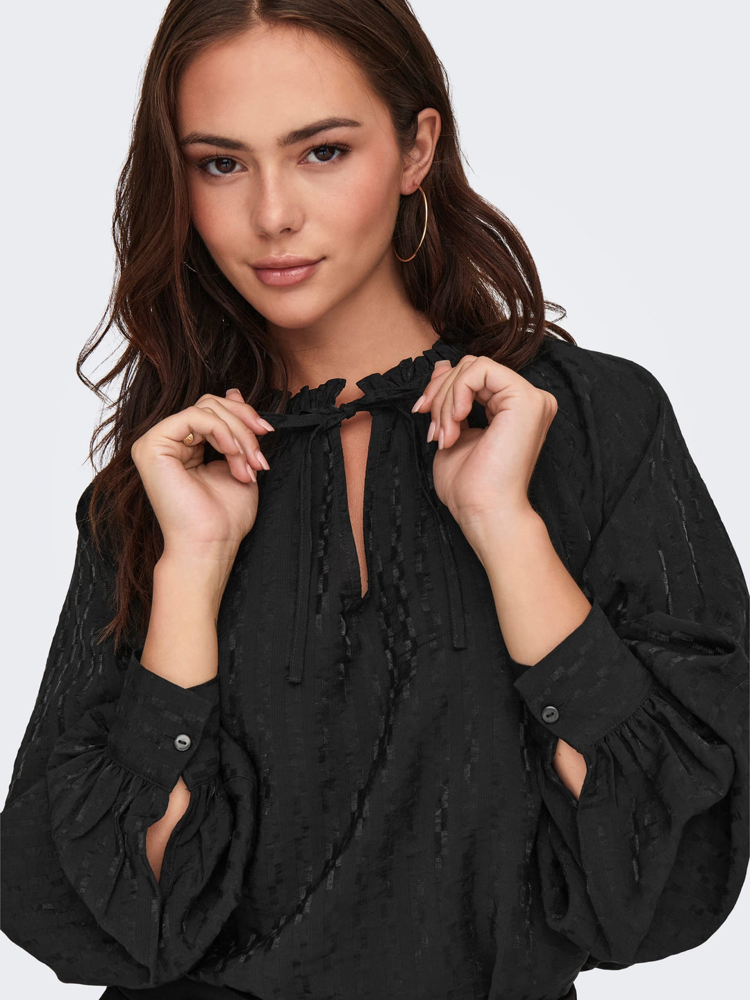 Jacqueline de Yong JDYFINA L/S Top zwart – dames