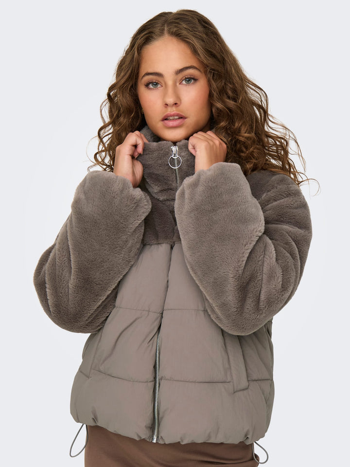 Only 15292945 Wanja winterjas taupe – dames